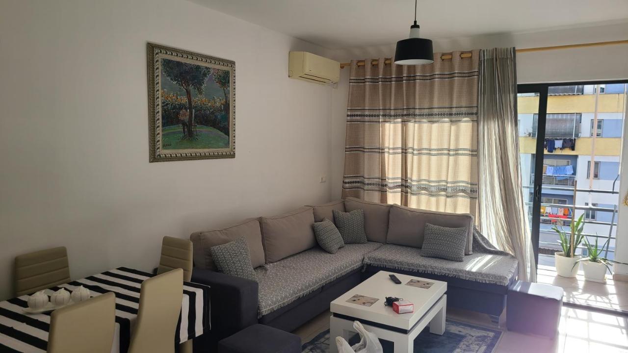 Marinela Apartment Tirana Buitenkant foto