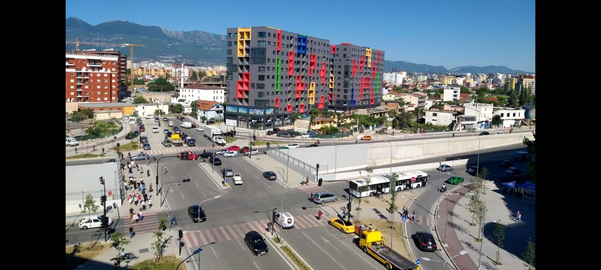 Marinela Apartment Tirana Buitenkant foto